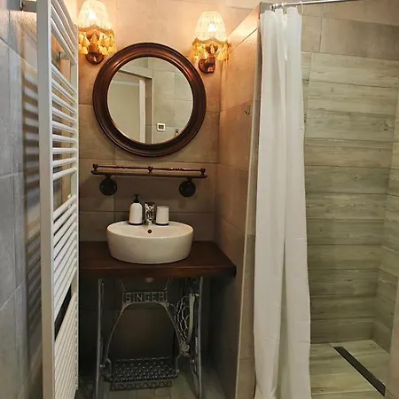 Aurora Haz Apartament *