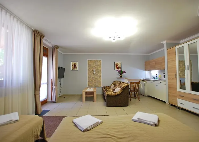 Aurora Haz Apartament *